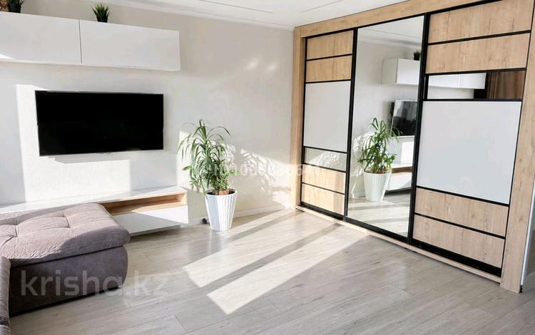 4-комнатная квартира · 90 м² · 9/9 этаж, Шакарима 13 за 35 млн ₸ в Семее — фото 39