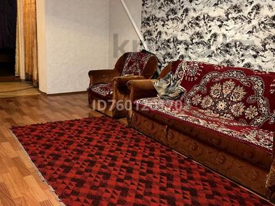 3-бөлмелі пәтер · 60.8 м² · 1/2 қабат, Гагарина 31 Госнити, бағасы: 10 млн ₸ в Акколе