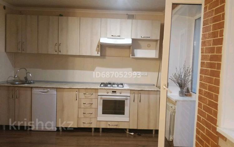 2-бөлмелі пәтер · 55 м² · 9/9 қабат, Есенжанова 3 — завода Омега, бағасы: 18 млн ₸ в Уральске — фото 2