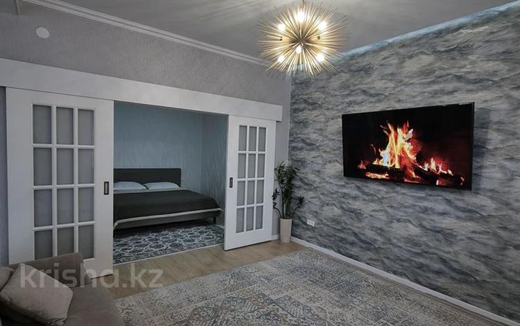 2-комнатная квартира · 60 м² · 10/15 этаж, 17-й мкр 6 за 20 000 ₸ в Актау — фото 2