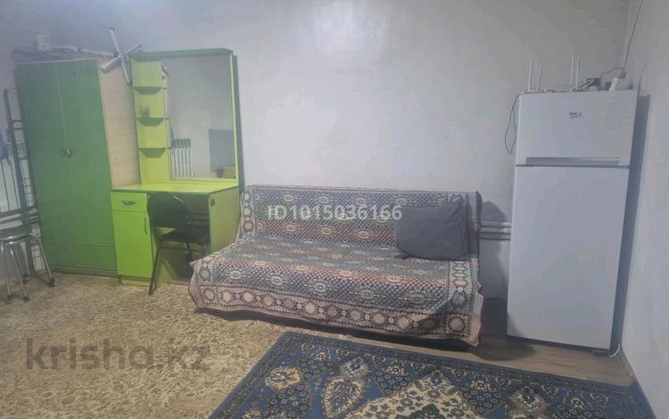 1-комнатная квартира · 16 м² · 1/3 этаж, Немировича-Данченко 63 — ТЦ Алатау по Рыскулова за 100 000 ₸ в Алматы, Алатауский р-н — фото 2