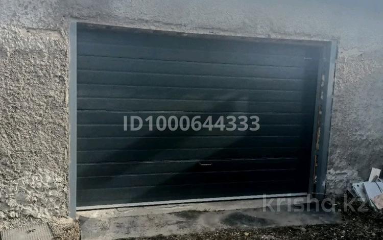 Гараж · 40 м² · мкр Михайловка , Мкр Михайловка улРечная,44а — Район зоопарка ,школы МВД, бағасы: 50 000 ₸ в Караганде, Казыбек би р-н — фото 2