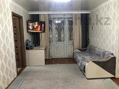 2-бөлмелі пәтер · 46 м² · 5/5 қабат, 12-шағынаудан, бағасы: 10 млн ₸ в Караганде, Алихана Бокейханова р-н