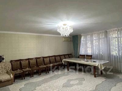 3-комнатная квартира · 128 м² · 1/3 этаж, Старый город, Айтеке би за 35 млн ₸ в Актобе