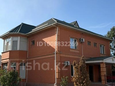 Жеке үй · 7 бөлме · 240 м² · 12 жүзд., Айгерім-2 ш/а. 31, бағасы: 1 млн ₸ в Алматы, Алатауский р-н