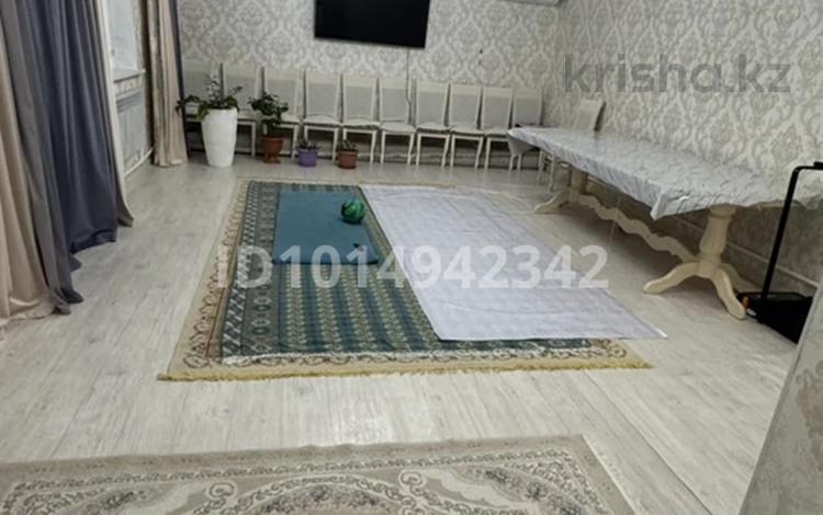 Дача · 4 комнаты · 180 м² · 10 сот., С/к Актюбрентген-2 10 — Рядом Старая мечеть за 20 млн ₸ в Актобе — фото 2