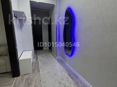 2-комнатная квартира · 50 м² · 4/4 этаж, Казбекова 7 — Казбекова Уалиханова за 250 000 ₸ в Балхаше