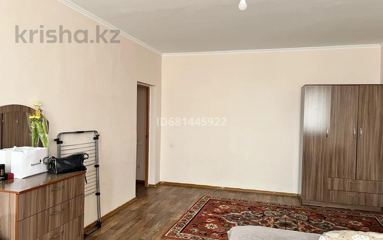 2-комнатная квартира, 108 м² помесячно, мкр Шугыла за 200 000 〒 в Алматы, Наурызбайский р-н — фото 6