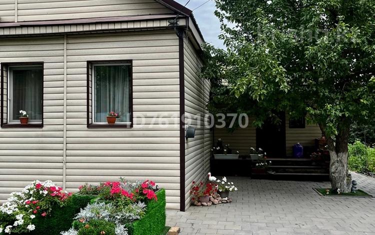 Отдельный дом · 4 комнаты · 100 м² · 7 сот., Пришахтинск, Жуковского 8 — Методическая-Жуковского за 40 млн 〒 в Караганде, Алихана Бокейханова р-н — фото 2