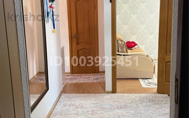 2-комнатная квартира · 55 м² · 4/5 этаж, Санкибай батыра 167 — Санкибай батыра 167/Пересечение улицы Сатпаева за 20.5 млн ₸ в Актобе — фото 2
