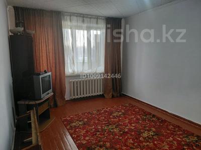 1-бөлмелі пәтер · 36 м² · 4/4 қабат, Рысбек батыр 6 — Находится возле Химпас.напротив народный банк, бағасы: 6.5 млн 〒 в Таразе