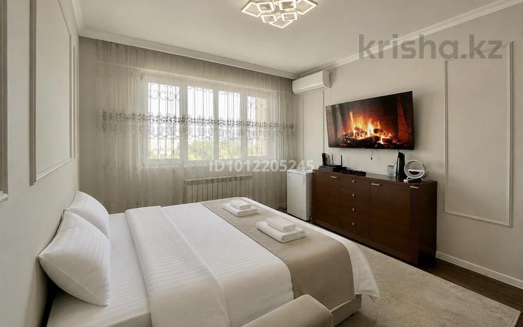 2-бөлмелі пәтер · 55 м² · 9/10 қабат, Мкр Аксай, Б. Момышулы 25 — Момышулы-Маргулан, бағасы: 15 000 ₸ в Алматы, Ауэзовский р-н — фото 2