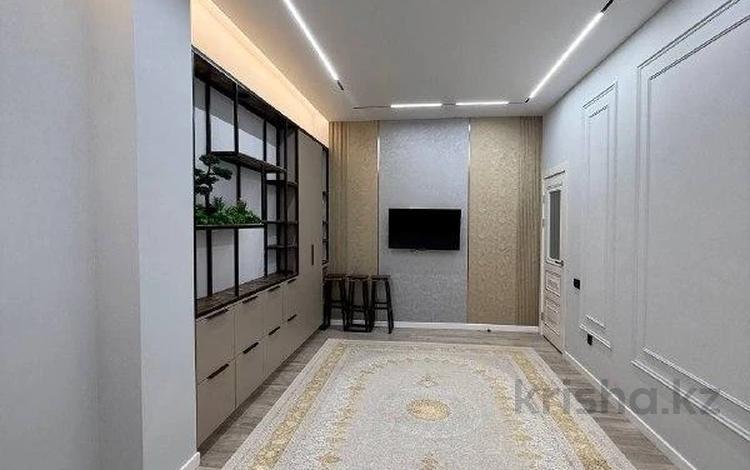 2-комнатная квартира · 54.7 м² · 1/10 этаж, Мукан Толебаев 25 за 25 млн ₸ в Астане, Сарайшык р-н — фото 4