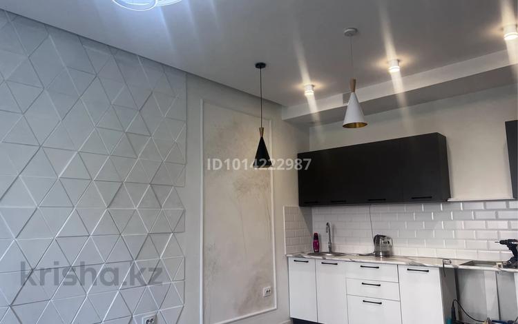 2-бөлмелі пәтер · 40 м² · 2/3 қабат, Тепличный ш/а. 17 — Саина Жандосова, бағасы: 339 000 ₸ в Алматы, Ауэзовский р-н — фото 2