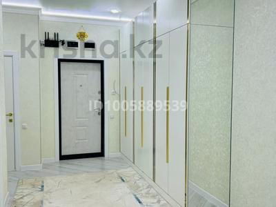 3-комнатная квартира · 110 м² · 11/12 этаж, 19-й мкр 28 за 60 млн ₸ в Актау