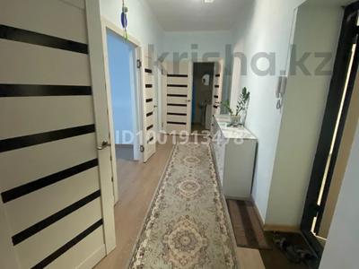 Пәтерлер в Туркестанской обл.: 2-бөлмелі пәтер · 58 м² · 5/5 қабат, 40 — шнос,жк сырдария, бағасы: 21 млн 〒 2-бөлмелі пәтер · 58 м² · 5/5 қабат, 40 — шнос,жк сырдария, бағасы: 21 млн 〒 в Туркестане