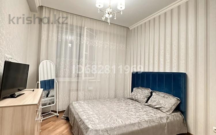 2-бөлмелі пәтер, 70 м², 9/12 қабат ай сайын, мкр Алмагуль, Гагарина — Левитана, бағасы: 420 000 〒 в Алматы, Бостандыкский р-н — фото 20