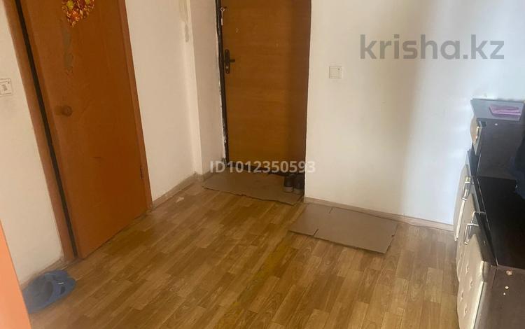 1-комнатная квартира · 45.5 м² · 5/5 этаж, мкр. СМП 163 27 за 14 млн ₸ в Атырау, мкр Авангард-2 — фото 2