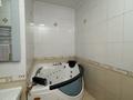Отдельный дом · 8 комнат · 1250 м² · 16 сот., Орманова 32в — Толеби за ~ 1 млрд 〒 в Алматы, Медеуский р-н — фото 10