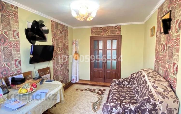 2-бөлмелі пәтер · 41.8 м² · 5/5 қабат, Уранхаева 20/22, бағасы: 16.5 млн ₸ в Семее — фото 2