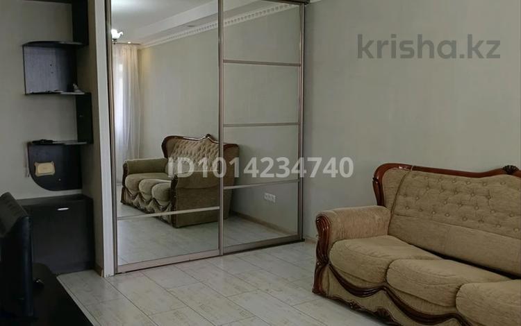 1-комнатная квартира · 30 м² · 5/5 этаж, Ауэзова 44 за 170 000 ₸ в Астане, Сарыарка р-н — фото 2