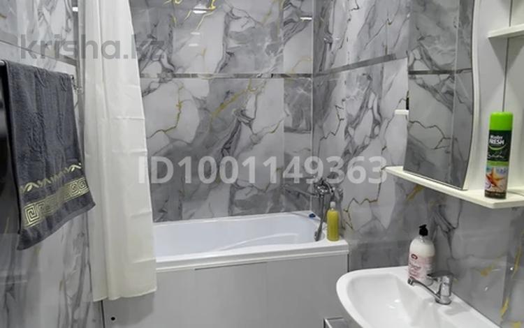 1-бөлмелі пәтер · 52 м² · 1/14 қабат, 17-й мкр 10, бағасы: 3 000 〒 в Актау — фото 19
