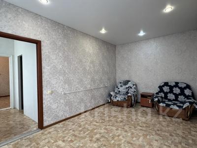 2-комнатная квартира · 43.5 м² · 3/3 этаж, Майлина 17 за 13.5 млн ₸ в Костанае