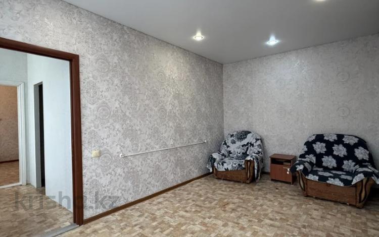 2-комнатная квартира · 43.5 м² · 3/3 этаж, Майлина 17 за 13.5 млн ₸ в Костанае — фото 2