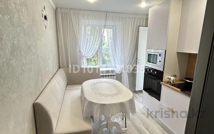 1-бөлмелі пәтер · 34 м² · 3/9 қабат, Естая — Назарбаева, бағасы: 18 000 ₸ в Павлодаре — фото 6