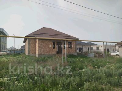 Отдельный дом · 5 комнат · 110 м² · 8 сот., 2 проезд — Напротив 42 школы, за Мечетью за 25 млн ₸ в Аскара Токпанова (Казцик)