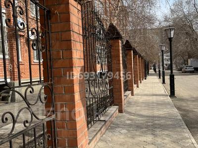 Продажа квартир в Западно-Казахстанской обл.: 3-комнатная квартира · 116 м² · 5/7 этаж, Назарбаева 233/3 — Площадь Маншук Маметовой за 70 млн 〒 3-комнатная квартира · 116 м² · 5/7 этаж, Назарбаева 233/3 — Площадь Маншук Маметовой за 70 млн 〒 в Уральске