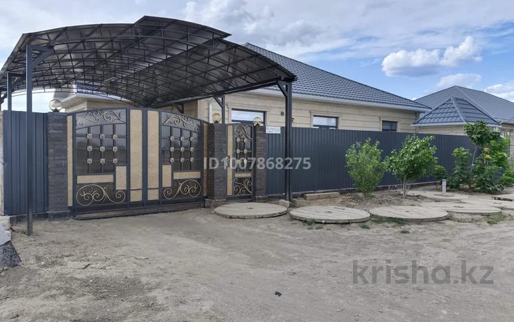 Отдельный дом · 5 комнат · 233 м² · 10 сот., Береке (Память Ильича) за 55 млн 〒 в Атырау — фото 2