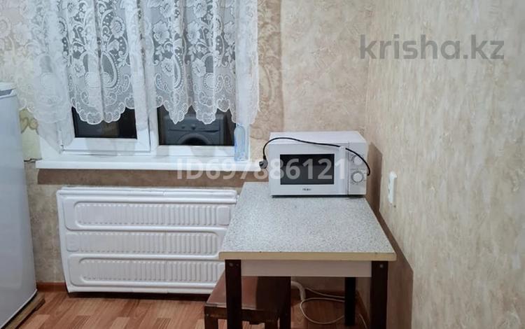 1-комнатная квартира, 31 м², 5/5 этаж помесячно, мкр Орбита-2