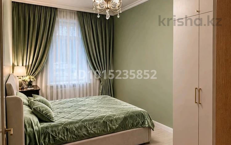 2-комнатная квартира · 72 м² · 11/15 этаж, 17-й мкр, ​17-й микрорайон 6 — Рядом Халык арена.. за 25 000 ₸ в Актау — фото 3