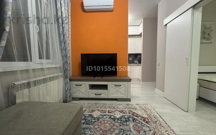 1-комнатная квартира · 39 м² · 1/6 этаж, Есенберлина 155 за 350 000 ₸ в Алматы, Медеуский р-н — фото 2