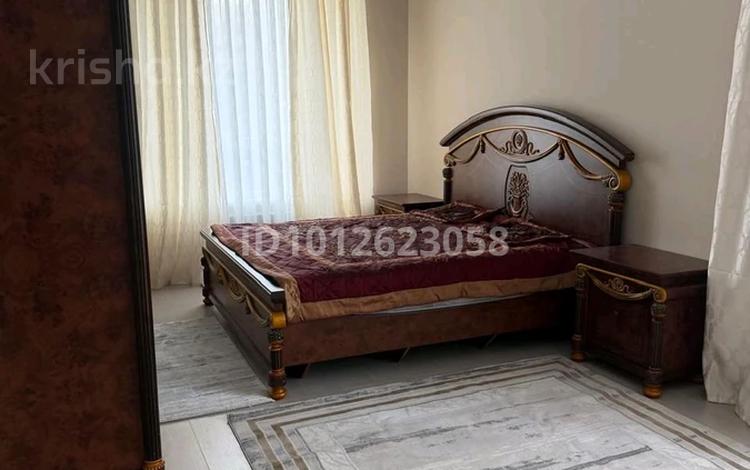 2-бөлмелі пәтер · 71 м² · 7/9 қабат, Утеген батыра 11, бағасы: 350 000 ₸ в Алматы, Ауэзовский р-н — фото 2