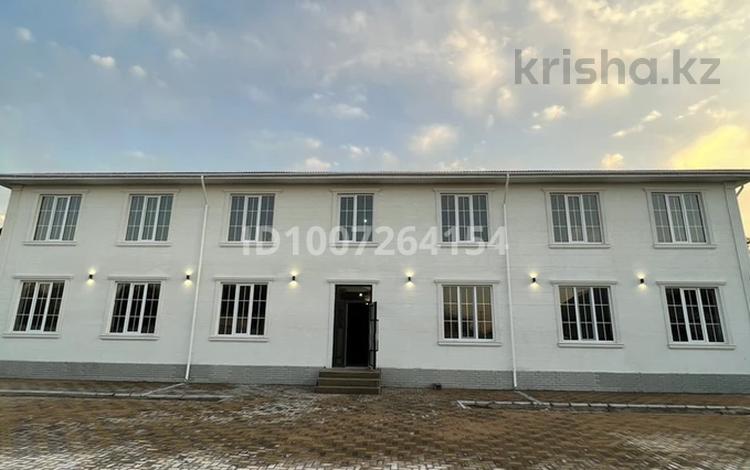 Отдельный дом · 8 комнат · 600 м² · 10 сот., мкр Таусамалы — Сагдиева за 222 млн 〒 в Алматы, Наурызбайский р-н — фото 2