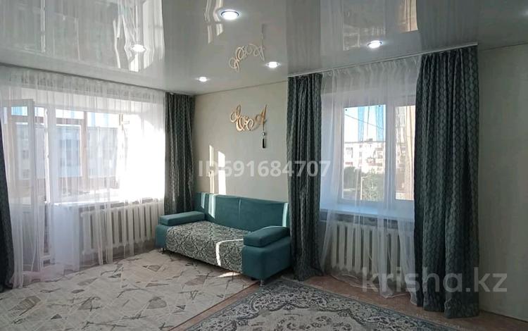 1-комнатная квартира, 31 м², 4/5 этаж, 1мкр 3 за 5.5 млн 〒 в Лисаковске — фото 2