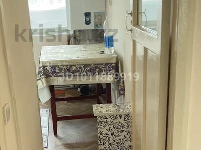 2-комнатная квартира · 50 м² · 3/5 этаж, Учебный квартал 4 — Комхоз , училище , больница за 110 000 〒 в Атакенте