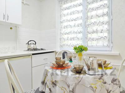 2-бөлмелі пәтер · 58 м² · 2/2 қабат, Абылай Хан 16, бағасы: 150 000 ₸ в Текели