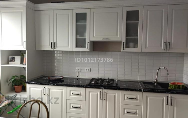 3-бөлмелі пәтер · 76 м² · 2/5 қабат, мкр Жас Канат 1/78, бағасы: 46 млн ₸ в Алматы, Турксибский р-н — фото 2
