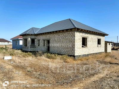Жер телімі · 9 сотық, мкр Байтак-3, 6 22 — Водник 3, бағасы: 16 млн ₸ в Атырау, мкр	Байтак-3