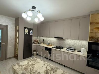 3-бөлмелі пәтер · 112 м² · 3/9 қабат, мкр. Алтын орда 100в, бағасы: 41 млн ₸ в Актобе