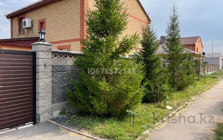 Отдельный дом · 4 комнаты · 165 м² · 10 сот., мкр Уркер, Узак Батыра 42 — Жаменке абыз за 70 млн 〒 в Астане, Нура р-н — фото 3