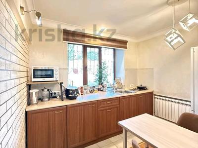 2-комнатная квартира · 50 м² · 1/5 этаж, Габдуллина — Срочная продажа за 48 млн ₸ в Алматы, Бостандыкский р-н