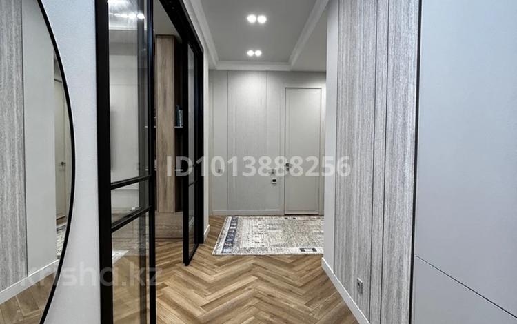 3-комнатная квартира · 102 м² · 8/12 этаж, 14-й мкр 86 за ~ 65 млн ₸ в Актау — фото 2