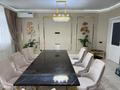 4-бөлмелі пәтер · 160 м² · 11/15 қабат, 17-й мкр 46/1, бағасы: 90 млн ₸ в Актау — фото 2