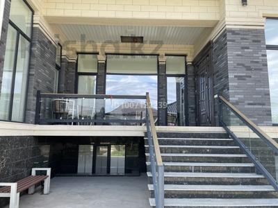 Отдельный дом · 7 комнат · 470 м² · 8 сот., мкр Нурсат, Аксункар 17 — Байтерекова за 180 млн 〒 в Шымкенте, Каратауский р-н