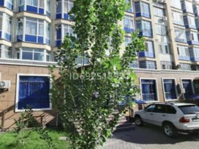 2-комнатная квартира, 65 м², 7/10 этаж помесячно, мкр Аксай-1А 28б — Момышулы Толеби за 195 000 〒 в Алматы, Ауэзовский р-н