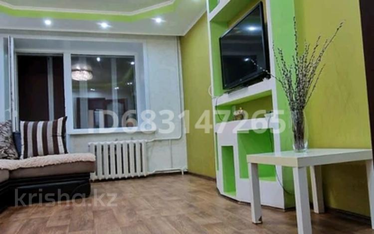 3-комнатная квартира, 58.8 м², 1/5 этаж, Назарбаева 347 за 22 млн 〒 в Петропавловске — фото 2